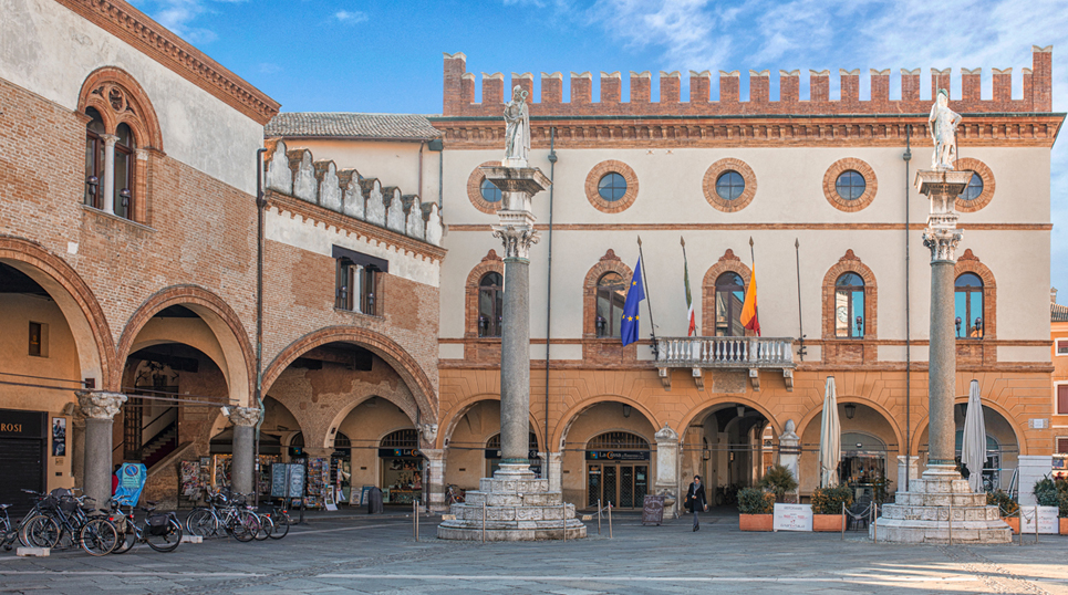 images/sedi/Rolley_ravenna-palazzo_comunale.jpg